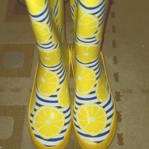 Rain boots